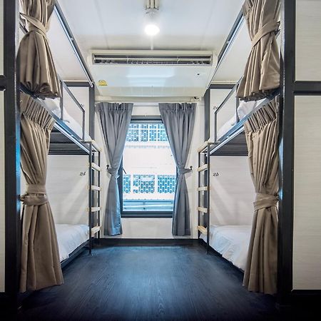 Moon House Hostel Μπανγκόκ Εξωτερικό φωτογραφία