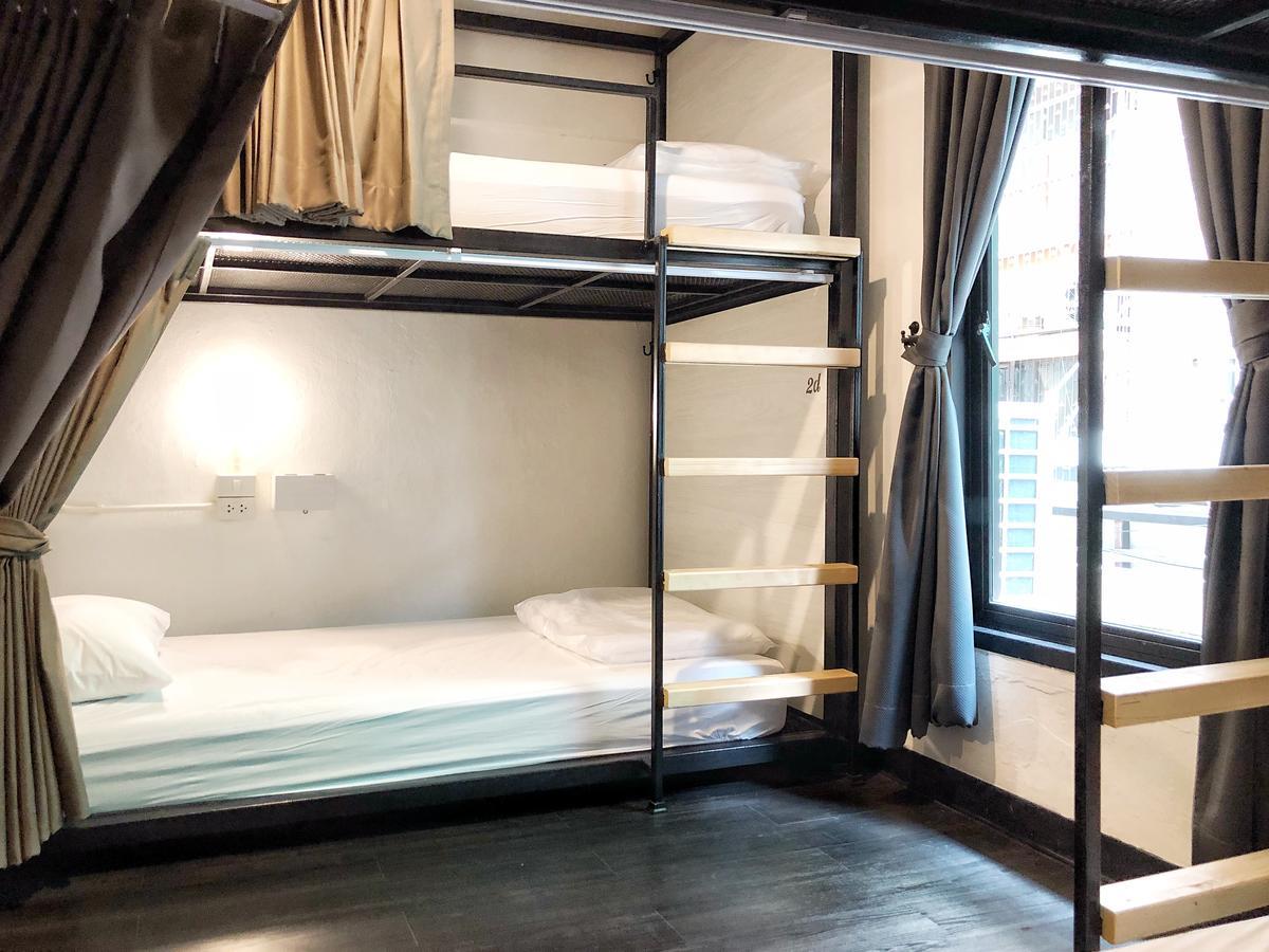 Moon House Hostel Μπανγκόκ Εξωτερικό φωτογραφία