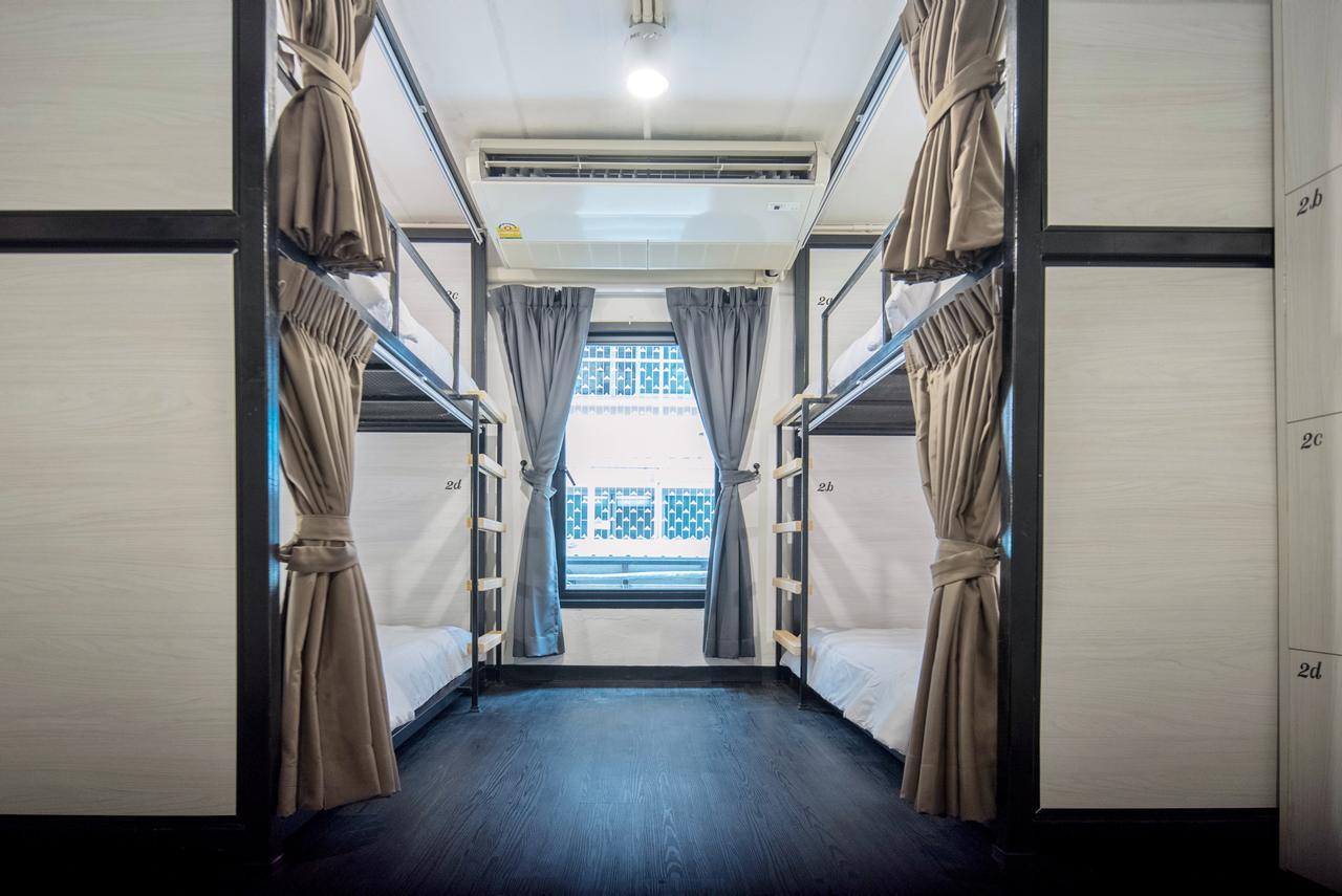 Moon House Hostel Μπανγκόκ Εξωτερικό φωτογραφία