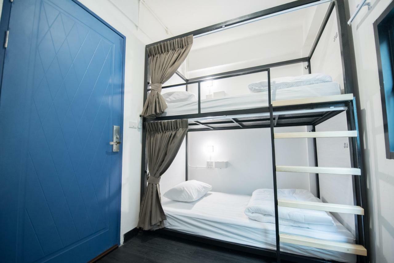 Moon House Hostel Μπανγκόκ Εξωτερικό φωτογραφία